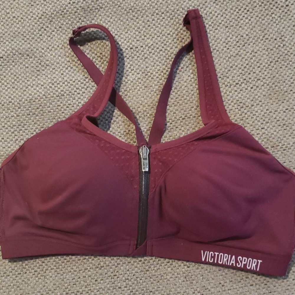 Victoria Secrets Sports Bra